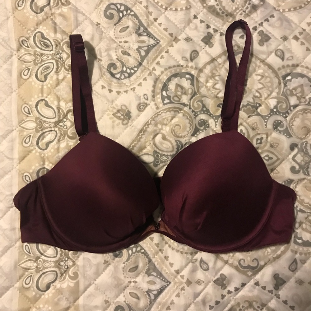 Fabulous by Victoria’s Secret Plunge Bra